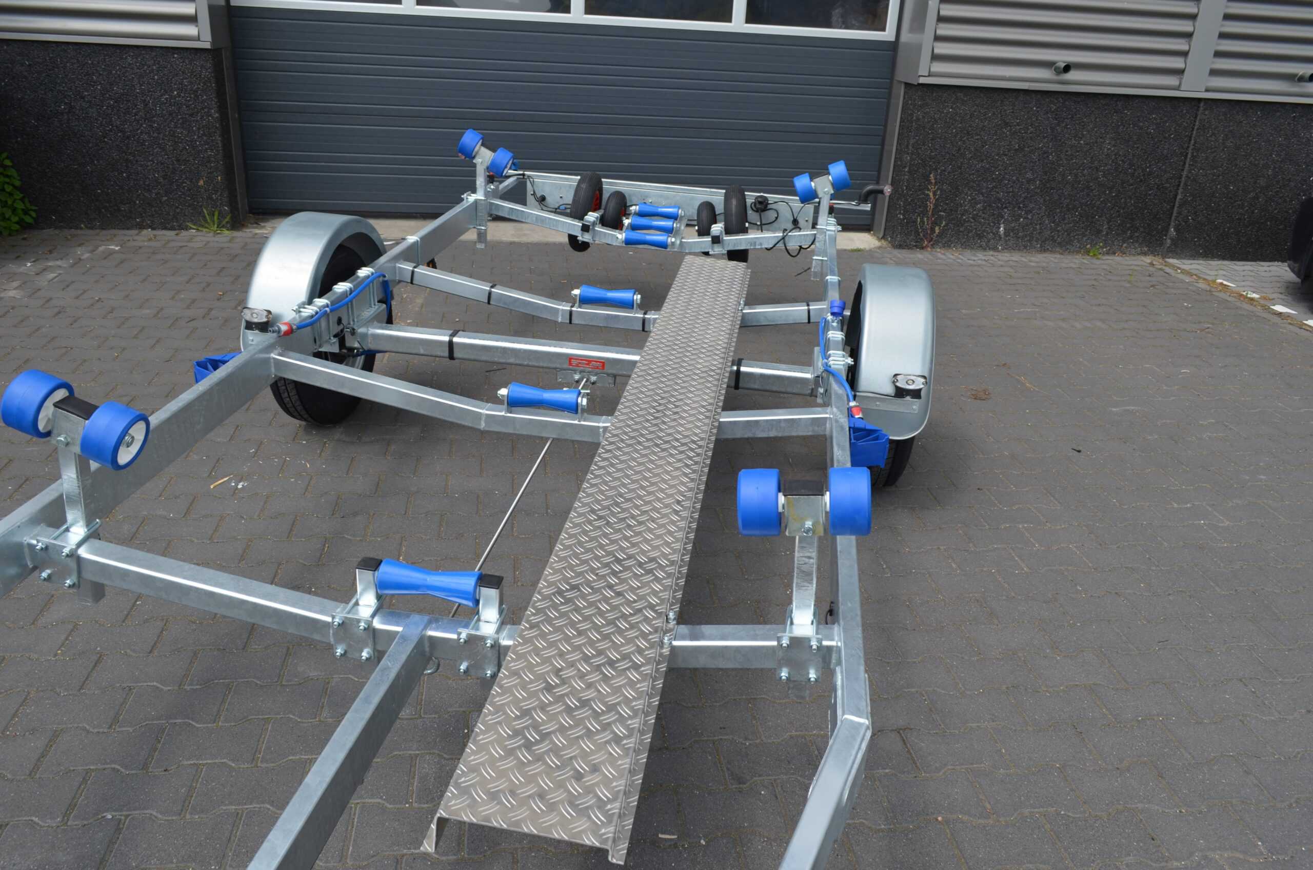 aluminium-loopplank-boottrailer