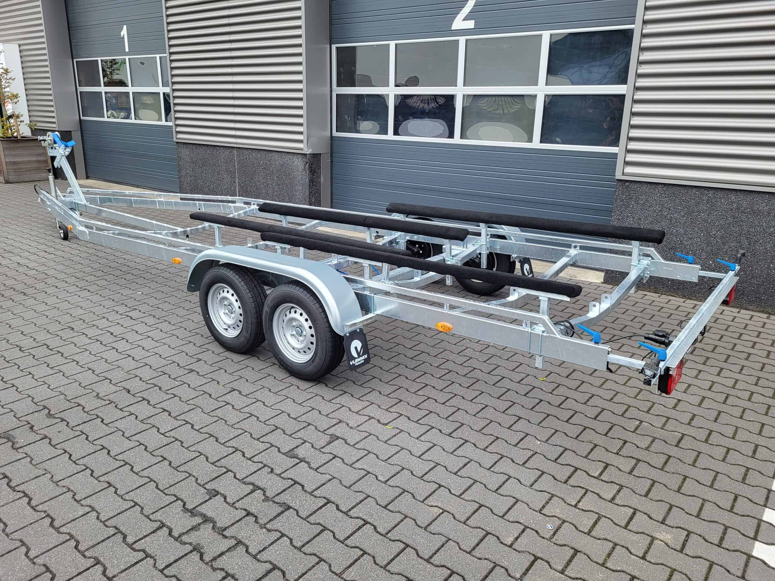 bootrailer-balken-trailer-8.4-meter-achterkant